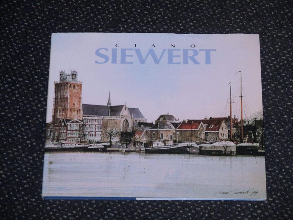 Ciano Siewert, 112 pag. hard cover, 10,- euro