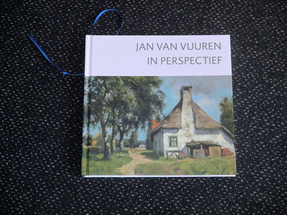 Jan van Vuuren in perspectief, 120 pag. hard cover, 20,- euro