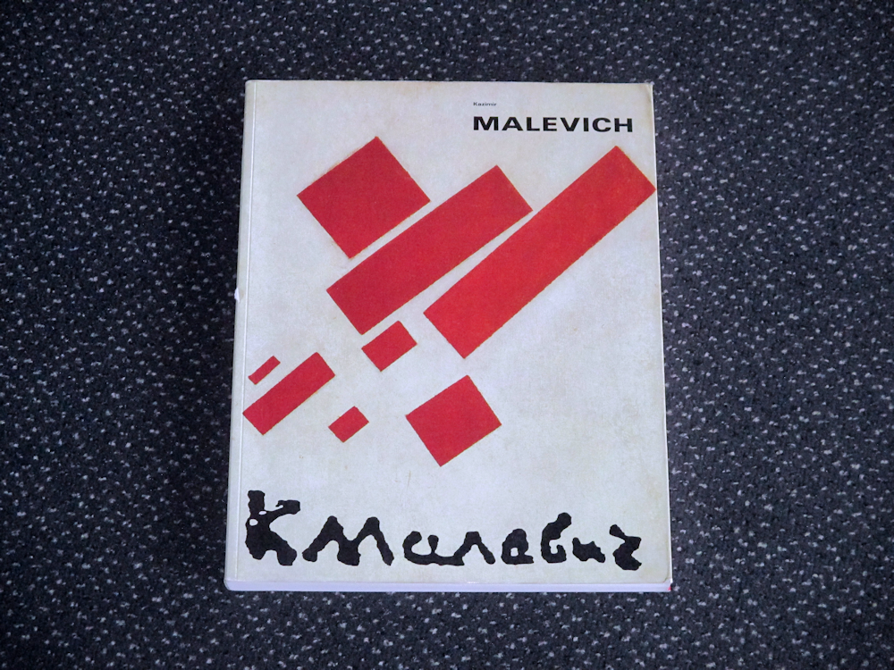 Malevich, 280 pag. soft cover, 10,- euro