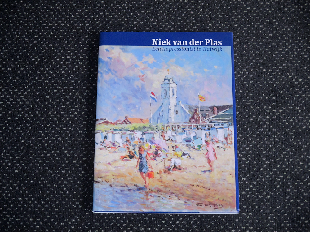 Niek van der Plas, 2003, 42 pag. hard cover, 25,- euro