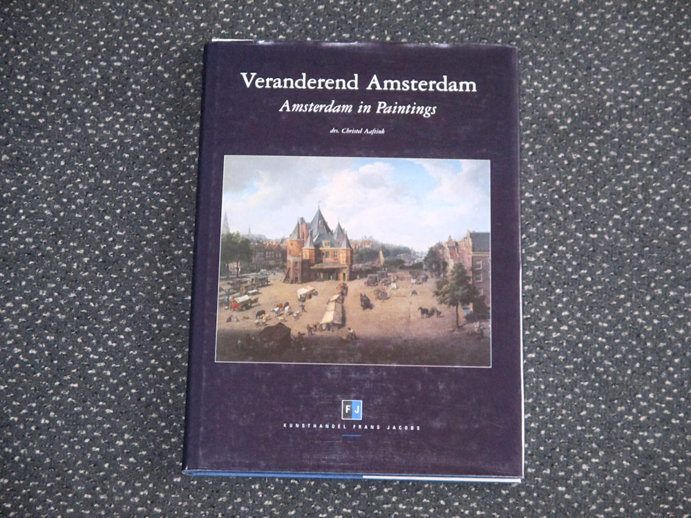 Veranderend Amsterdam, 104 pag., hard cover, 10,- euro