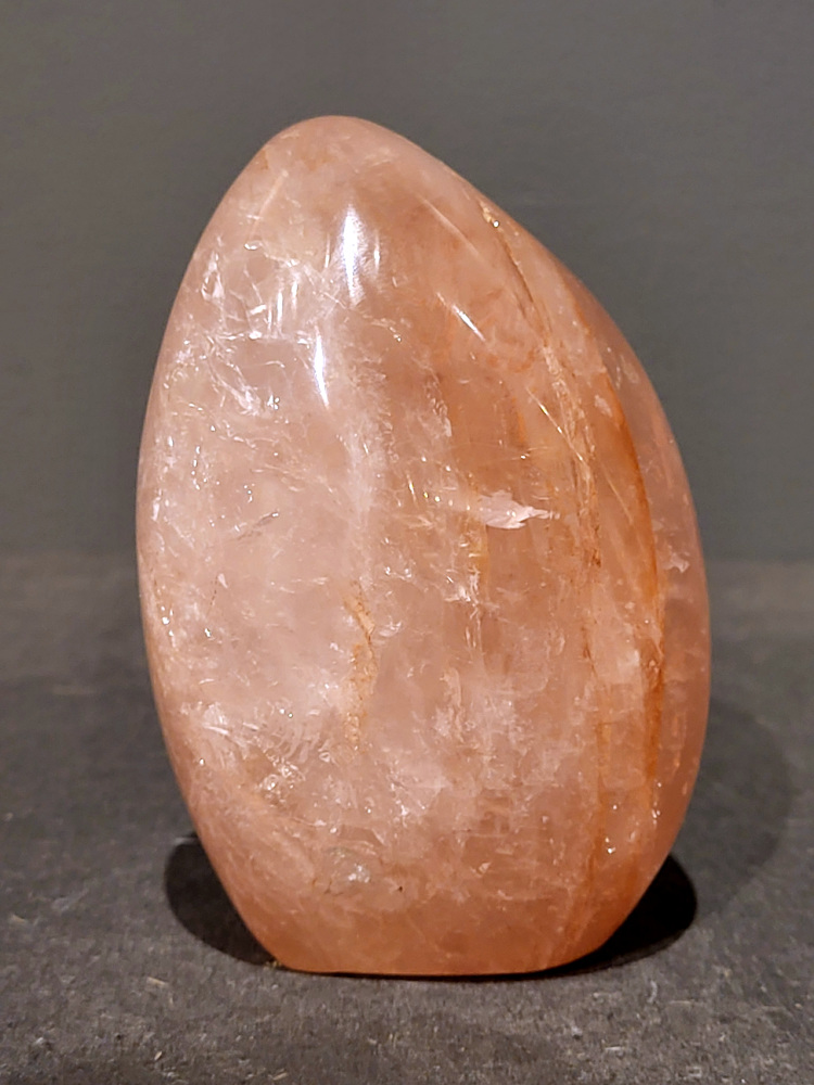 Red healer, sculptuur, 0,5kg, 10cm hoog, 18,- euro, nr. 12