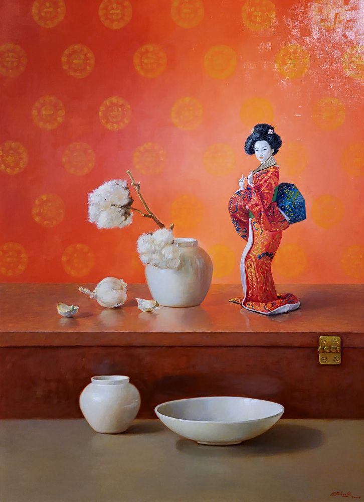 E.P. Moleveld, Chinese pop, olieverf op linnen, afmeting 60x80cm doekmaat, 1750,- euro, nr. 496

Moleveld, E.P.Moleveld, Ed Moleveld 1946-
Moleveld, E.P. Moleveld, een kunstenaar met een ongelooflijke perfectie.
Eduard Pieter Moleveld, geboren in Den Haag op 1 mei 1946 en zoon van de 
bekende voetschilder Pieter Moleveld. Een naturalistisch fijnschilder, die al zijn 
objecten zo weet te analyseren, dat hij door een eigen manier van 
kleuropbouw zijn schilderijen tot een ongekende klasse weet te brengen. 
Wanneer men zijn werk van dichterbij bekijkt, zal men een overvloed aan 
kleuren zien, die op afstand in elkaar overvloeien en het koper, tin, glas of 
welke stof dan ook, een echtheid meegeven van een weergaloze kwaliteit.
Een belangrijk criterium voor Ed Moleveld is dat wanneer hij eetbare produkten 
schildert, zoals fruit, groente of snoep, hijzelf geprikkeld moet worden om het te 
willen eten.
E.P. Moleveld geniet grote belangstelling voor zijn werk in binnen- en 
buitenland en heeft reeds vele nationale en internationale tentoonstellingen 
met groot succes kunnen afronden.


Eduard Pieter Moleveld received his first painting lessons from his father, the foot-
painter Pieter Moleveld. Eduard took a five-year course in the United States, at the 
Academy in Minneapolis. His painting was highly appreciated in the U.S. and he 
received two art awards. 
Moleveld’s oeuvre can be divided into two categories: in the first place his still life 
compositions (with are undoubtedly his strongest side), and secondly his purely 
magic-realist paintings. His works are characterised by extreme precision and 
perfectly true-to-life rendering of the subject. Moleveld analyses the colour and 
shape of his subjects with great accuracy before committing them to the canvas. 
Eduard Pieter Moleveld has clearly staked out a niche of his own in the present-
day world of Dutch painting. As a professional artist he attracts wide interest. His 
works have already been on display at many exhibitions in the Netherlands and 
abroad.